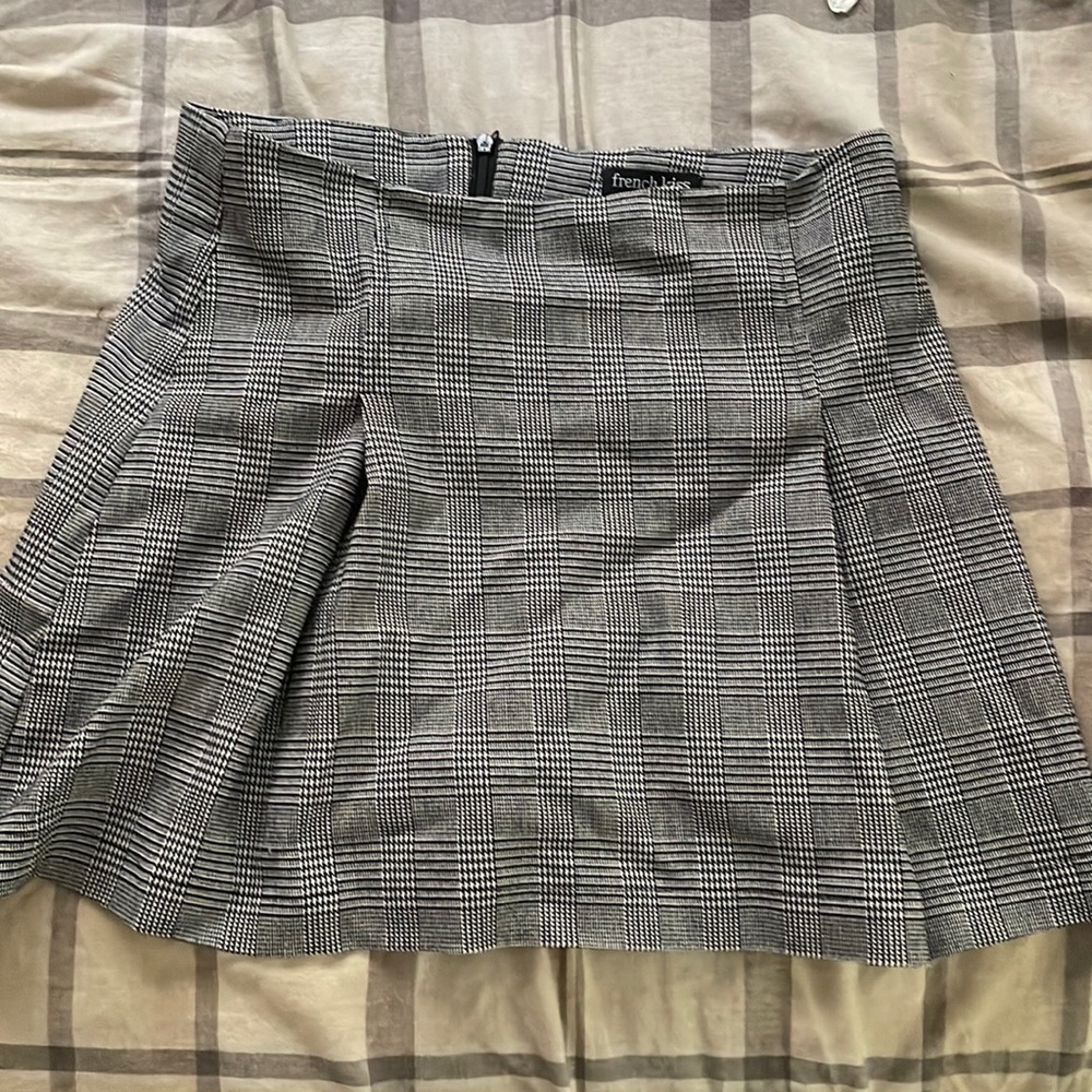 FRENCH KISS MINI SKIRT